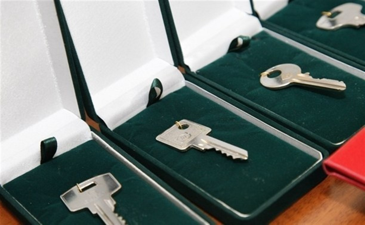 Более 3500 переселенцев получат ключи от новых квартир в 2015 году