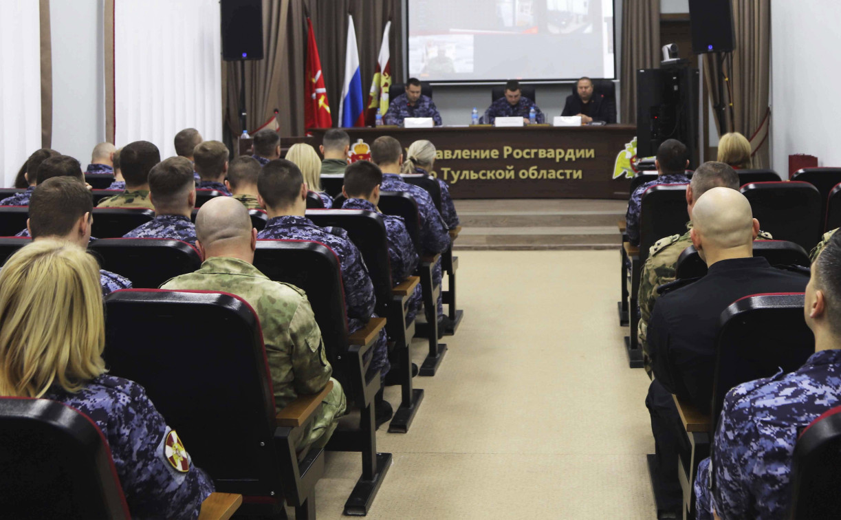 За год туляки добровольно сдали в Росгвардию почти 600 единиц оружия