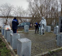 Новомосковский «Оргсинтез» привел в порядок воинские мемориалы в деревнях Знаменка и Богдановка
