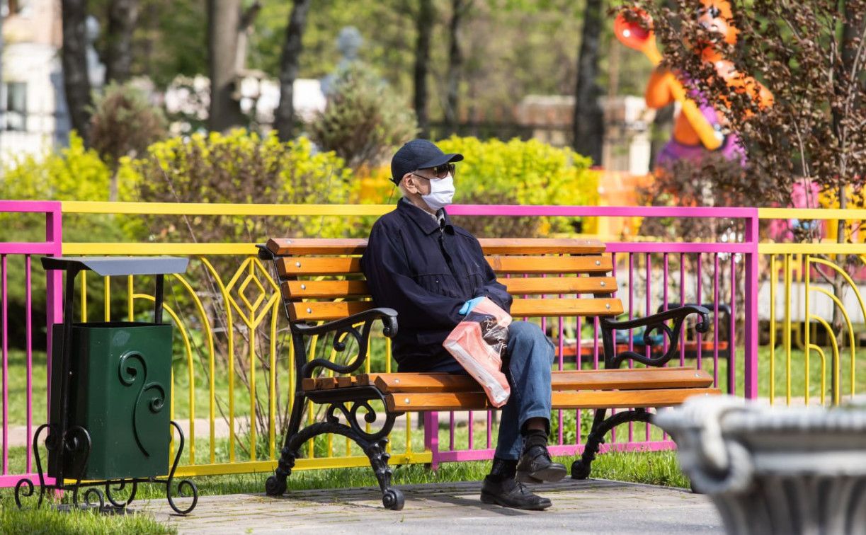 Где сделать прививку от гриппа и как правильно носить маски: туляков проконсультируют специалисты