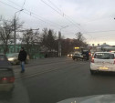В Туле на Пролетарском мосту столкнулись ВАЗ и Opel