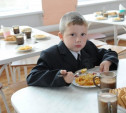 В алексинской школе дети «от голода собирают хлеб со столов»: следователи проведут проверку