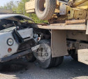 В Богучарово столкнулись грузовик и автокран