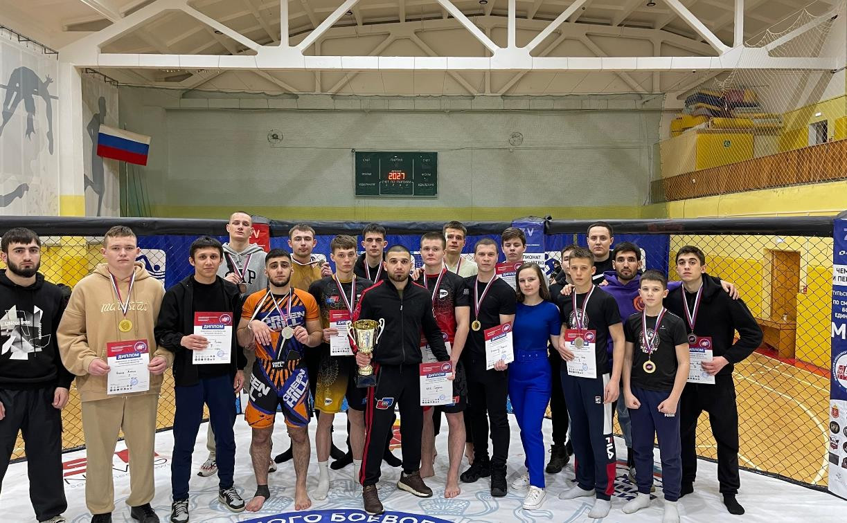 Клуб боевых единоборств Сафарова в третий раз выиграл чемпионат Тульской области по ММА