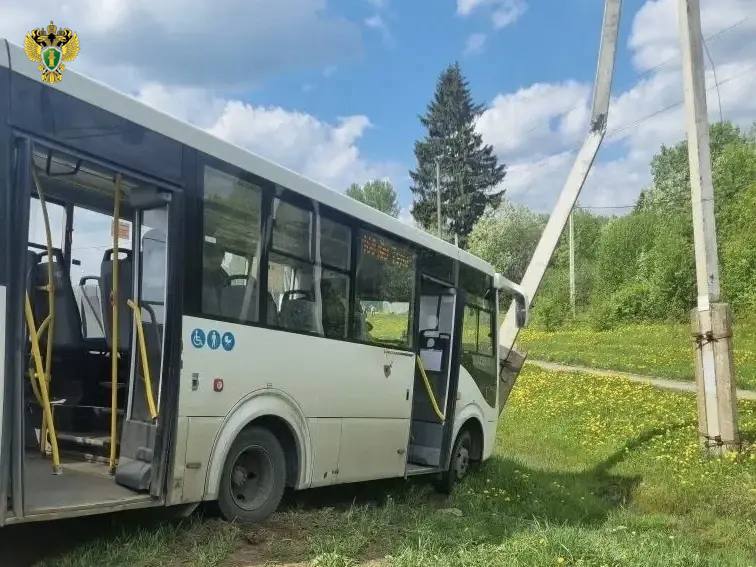 ДТП с пассажирским автобусом под Тулой: подробности аварии сообщили в ГАИ