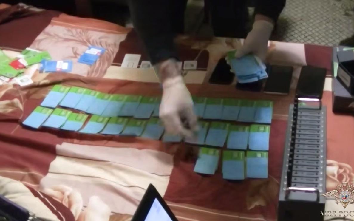 Тульские полицейские помогли накрыть синдикат телефонных мошенников