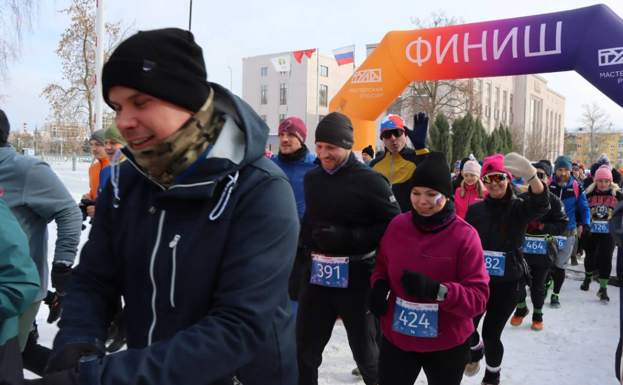 Любители здорового образа жизни вышли на старт трейлового забега «Я - Патриот»