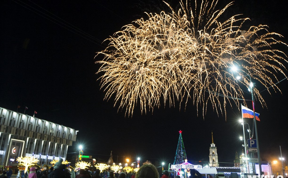 Как Тула встретит Новый год: слет снегурочек, концерт звезд и экскурсионное такси