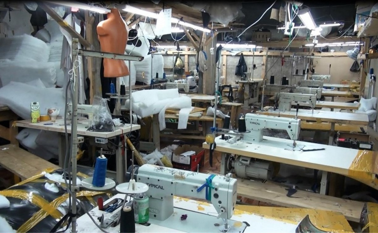 Тулячка трудоустроила на подпольную швейную фабрику нелегальных мигрантов