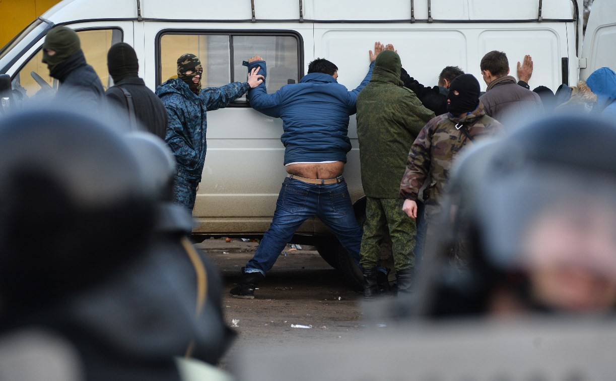 Четверых жителей Плеханово наказали за неповиновение сотрудникам полиции