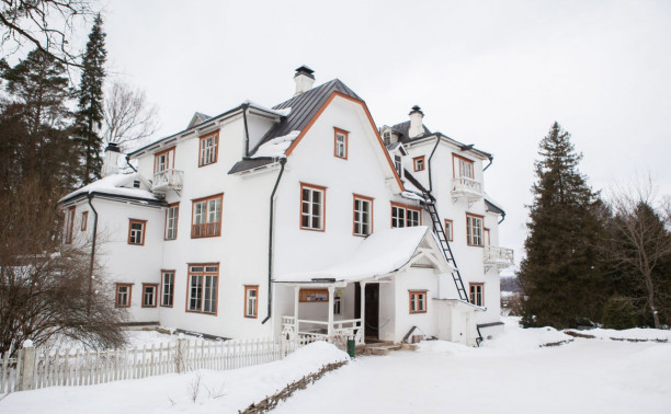 Башню снесло. Сотрудница «Поленово» заявила о проблемах в музее и стала фигуранткой дела о растрате