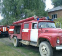 В Воловском районе пожарные спасли из горящего дома женщину с ребёнком