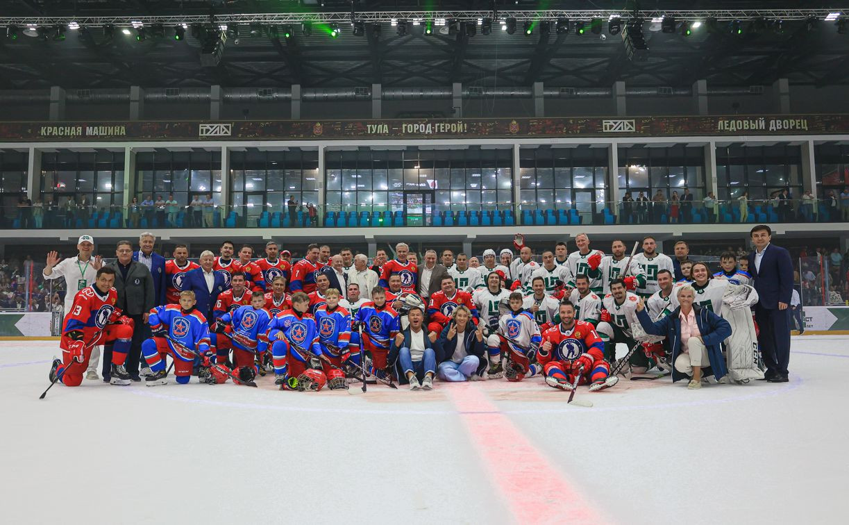 Легенды хоккея и большой спортивный праздник: как «Полипласт Новомосковск» отметил 20-летие компании