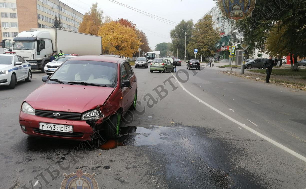 Туляк получил травмы в ДТП на улице Федора Смирнова