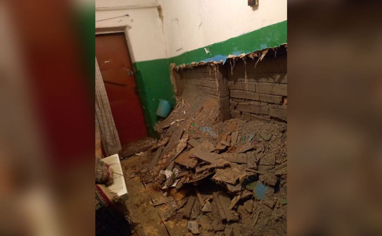 В Плавском районе обрушилась стена жилого дома