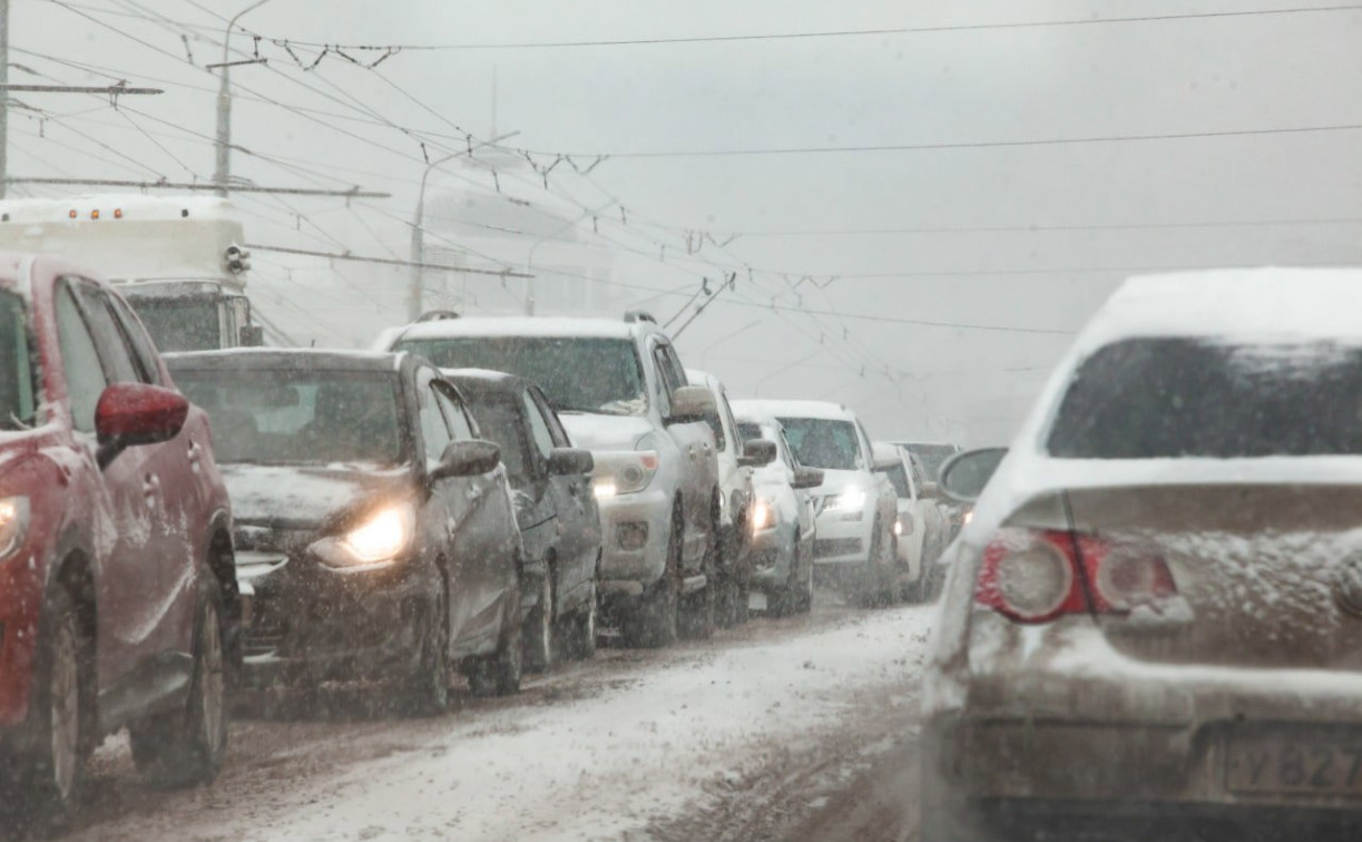 В центре Тулы образовались сильные пробки