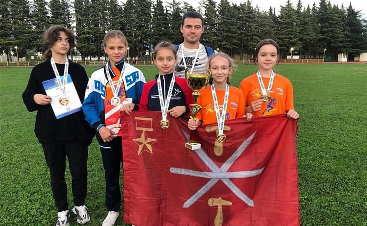 Тульские легкоатлетки стали первыми в командном зачете «Шиповки юных»