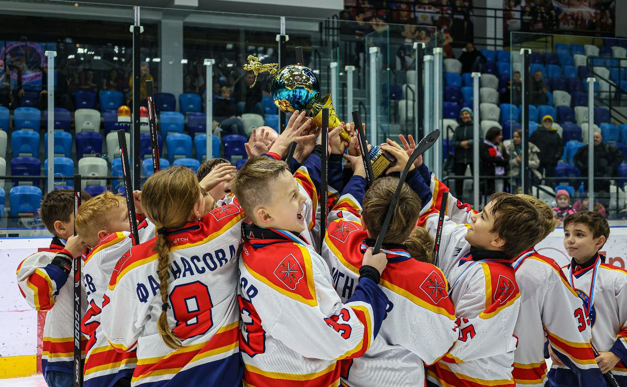 В Туле наградили победителей регионального Кубка Федерации по хоккею 