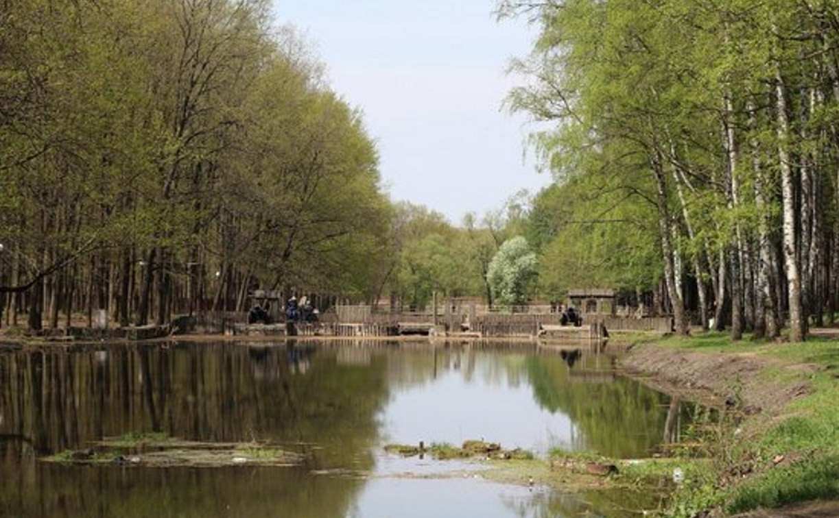 В Новомосковске в Детском парке обнаружили труп