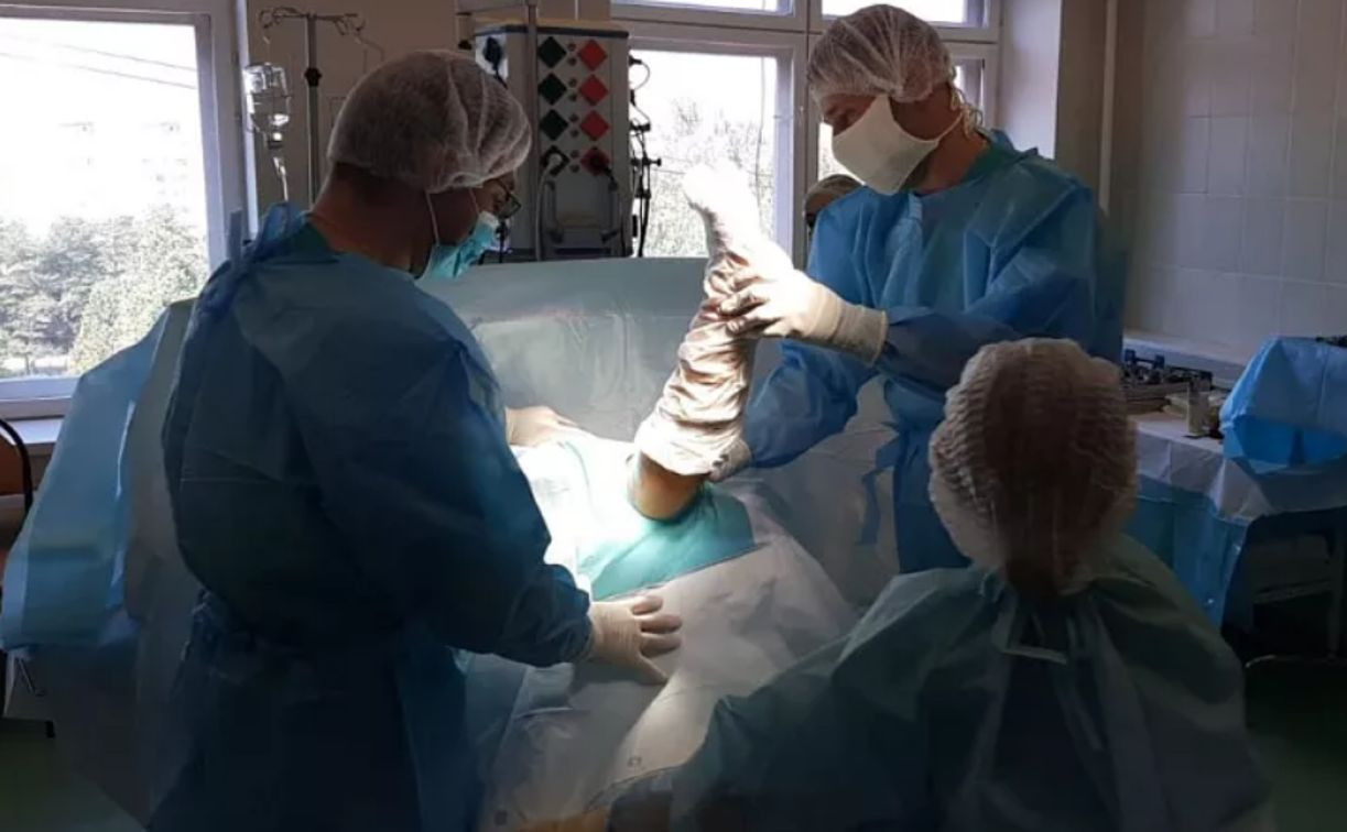 В Тульской областной клинической больнице появился аппарат для малоинвазивных операций на костях и суставах