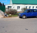 В Тульской области УАЗ сбил женщину, стоявшую возле своего авто