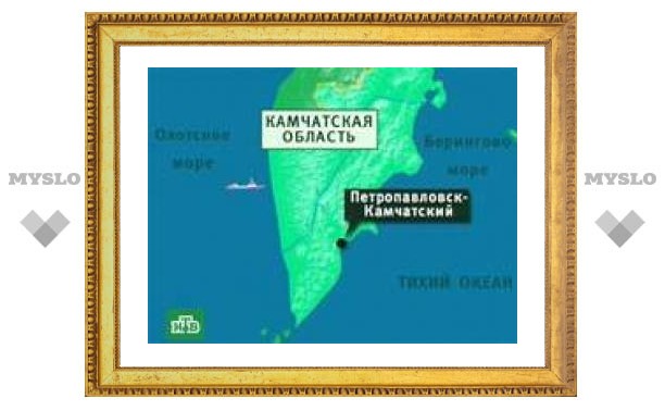 Жизнь экипажа тонущего в Охотском море судна вне опасности