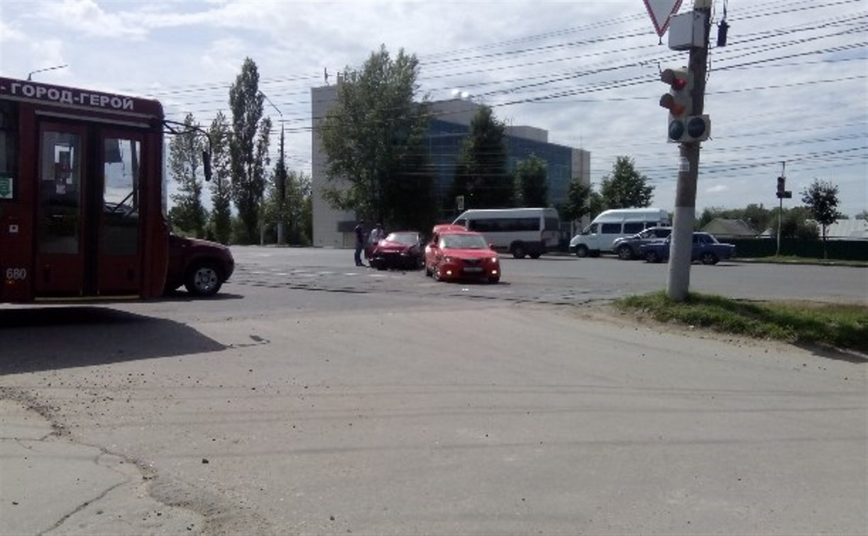Туляки разыскивают очевидцев ДТП на проспекте Ленина