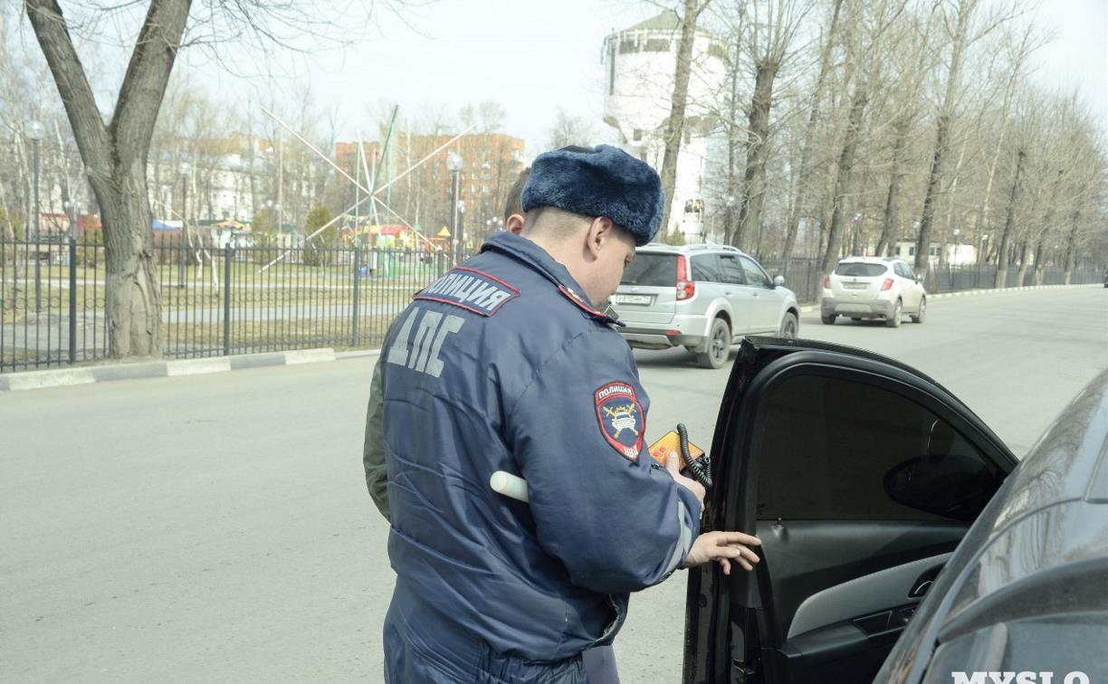 В Туле за тонировку боковых стекол водитель получил пять суток ареста 