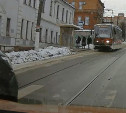 «Накажи автохама»: и снова про езду по встречным трамвайным путям на ул. Ф. Энгельса