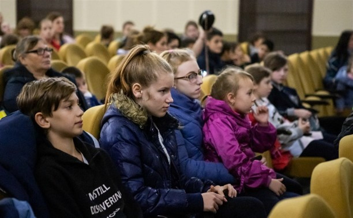 В Тульской области почти 4000 школьников бесплатно сходят в кино