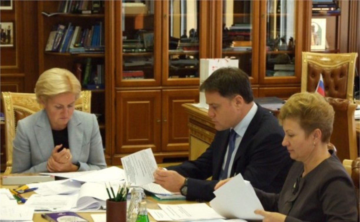 Владимир Груздев:  «Мы уделяем особое внимание поддержке многодетных семей»