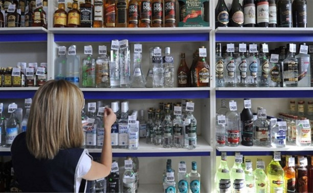 Минздрав «горячо поддержал» идею запрета продажи алкоголя лицам до 21 года