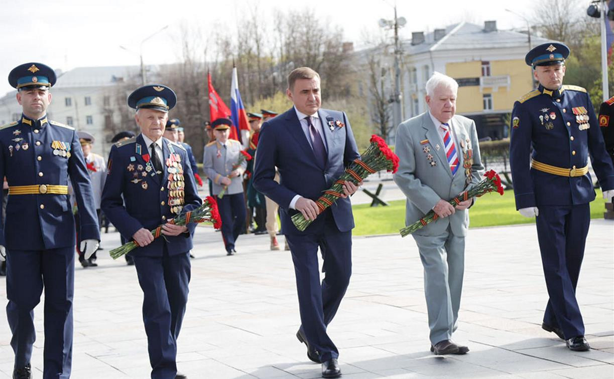 Губернатор Тульской области почтил память павших в Великой Отечественной войне