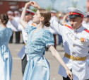 В Тульском суворовском военном училище выпускникам вручили аттестаты: фоторепортаж