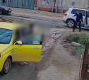 В Туле автомобиль «родил» покрышку
