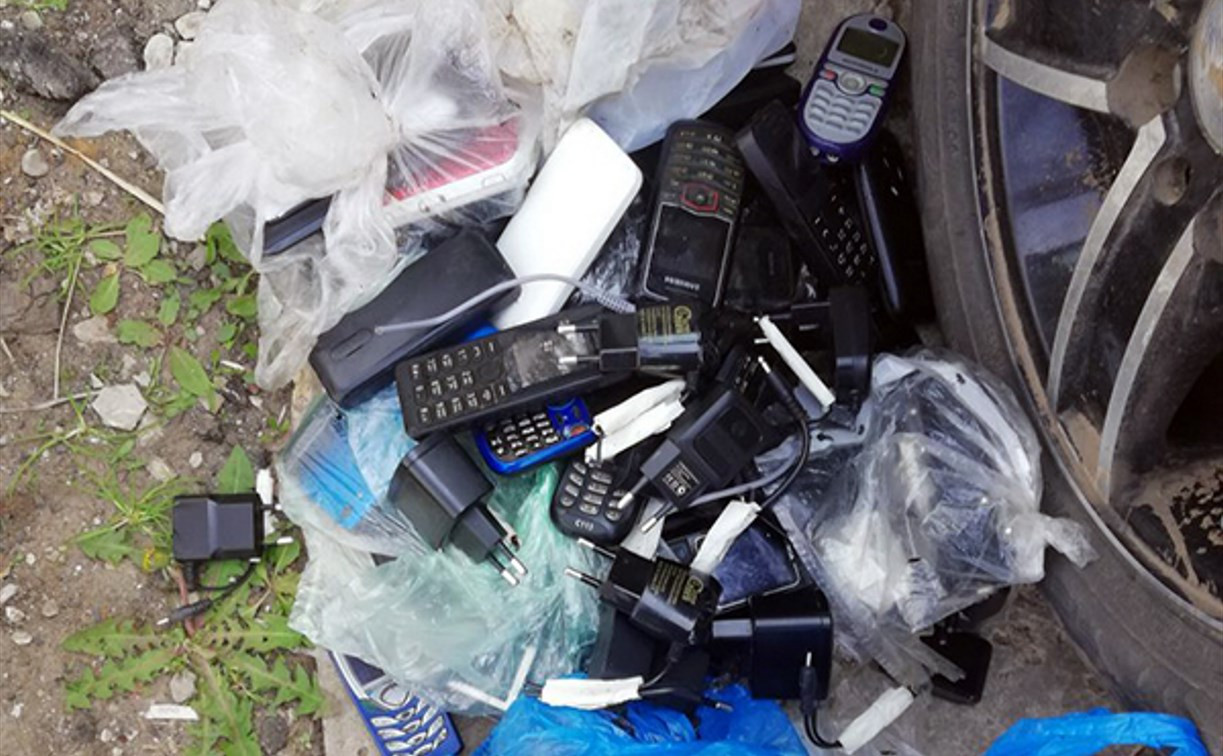 В колонии под Тулой изъяли 70 мобильных телефонов