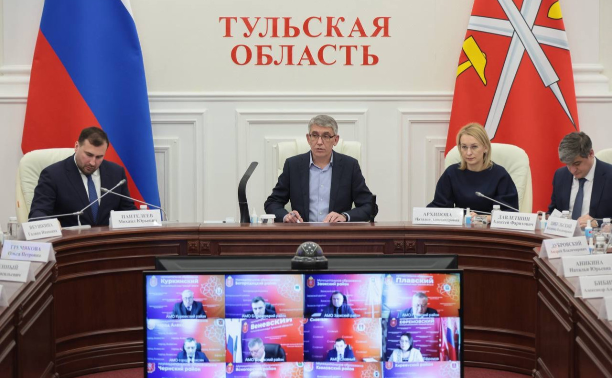 Миляев поручил привлечь школьников в совет молодых ученых Тульской области