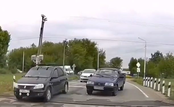 Под Тулой нарушитель был возмущен, что ему не уступили на встречке