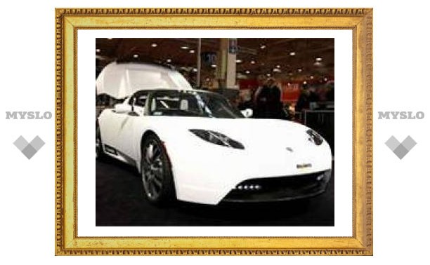 Тюнеры из Brabus представили свою версию электро-суперкара Tesla Roadster