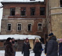 Евгений Авилов показал журналистам выход на набережную с видом на кремль