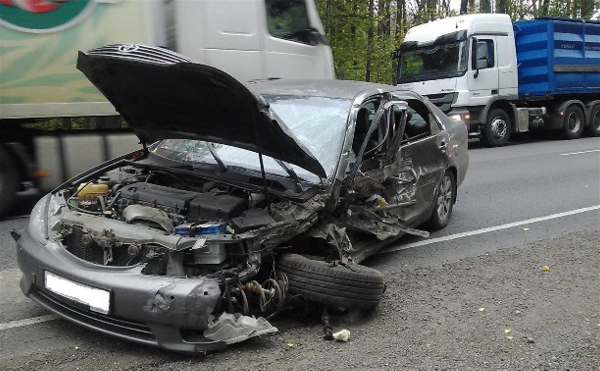 На трассе «Дон» водитель МАЗа погиб после столкновения с «Тойотой Камри»