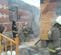 В Плеханово в цыганском поселении загорелись дома