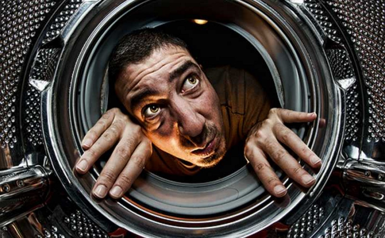 Житель Донского лишился стиральной машины из-за неудачного знакомства с женщиной 