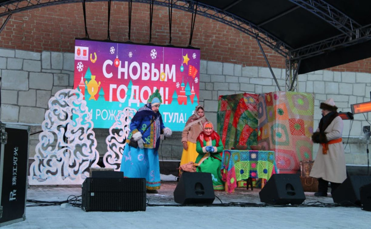 На Казанской набережной прошел фестиваль «Мандариновое Рождество»