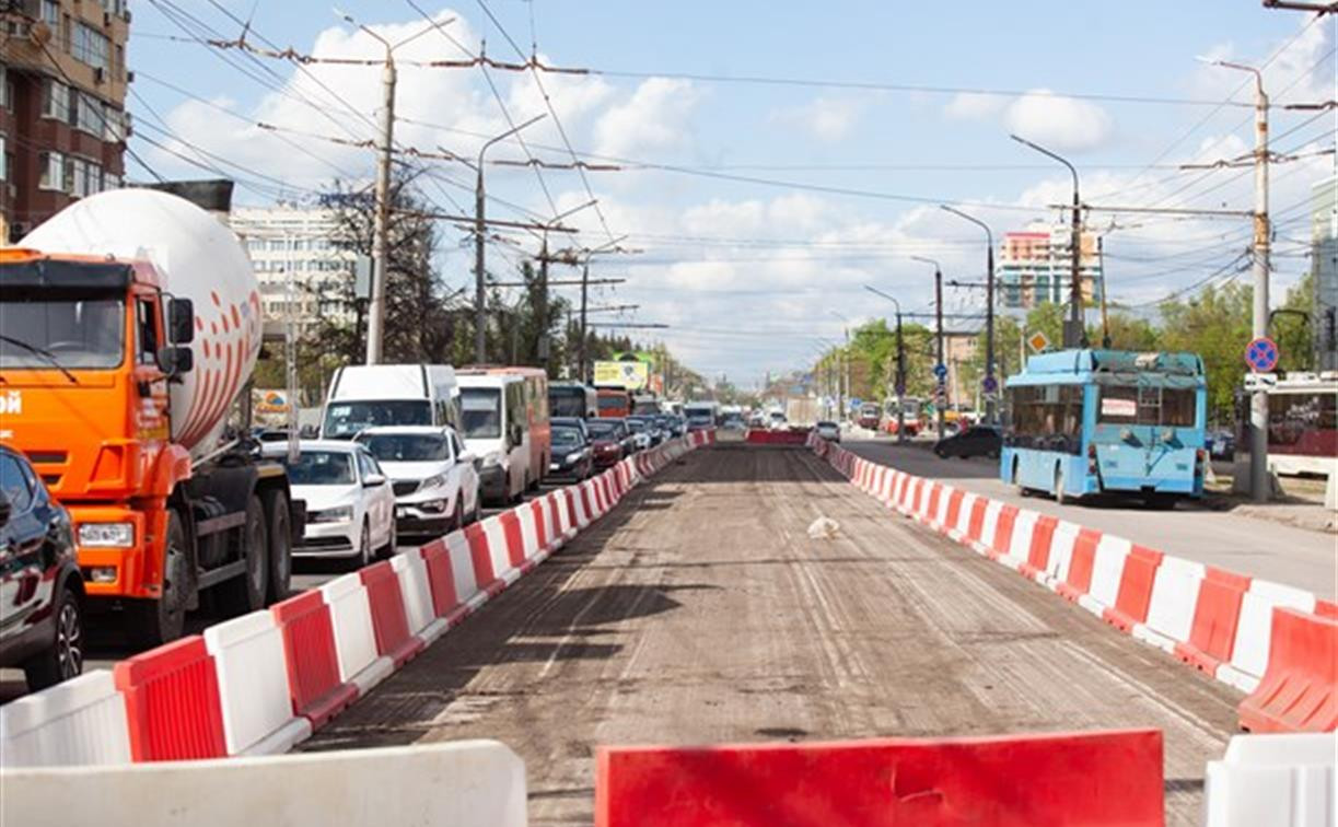 Туляки пожаловались губернатору на пробки из-за ремонта дороги на Зеленстрое