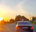 Под Тулой водитель Mercedes-Benz «пугал» стробоскопами