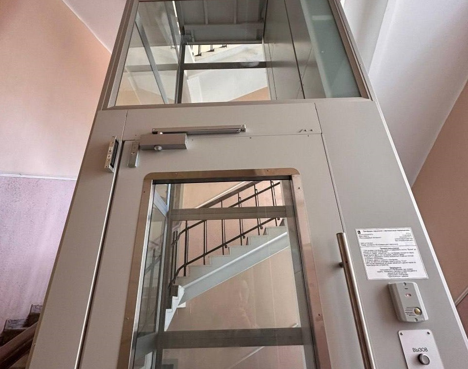 В Тульской областной филармонии установили лифт