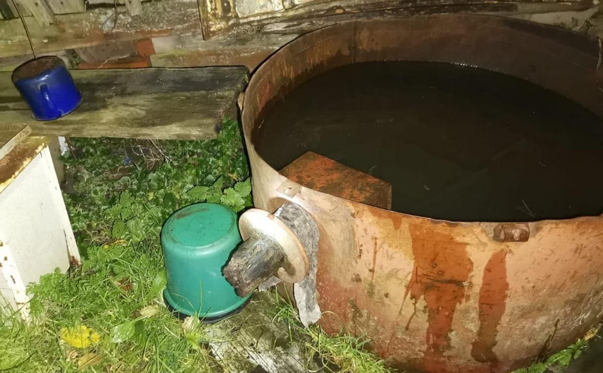 Пьяный житель Тульской области утопил отца в бочке с водой