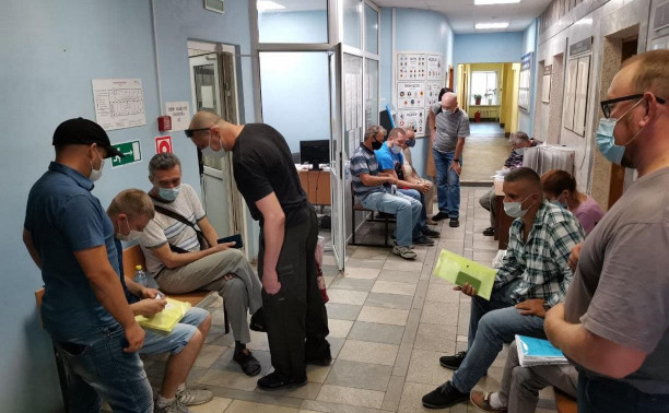 Три работника АО «Щегловский вал» проиграли в суде антипрививочные иски