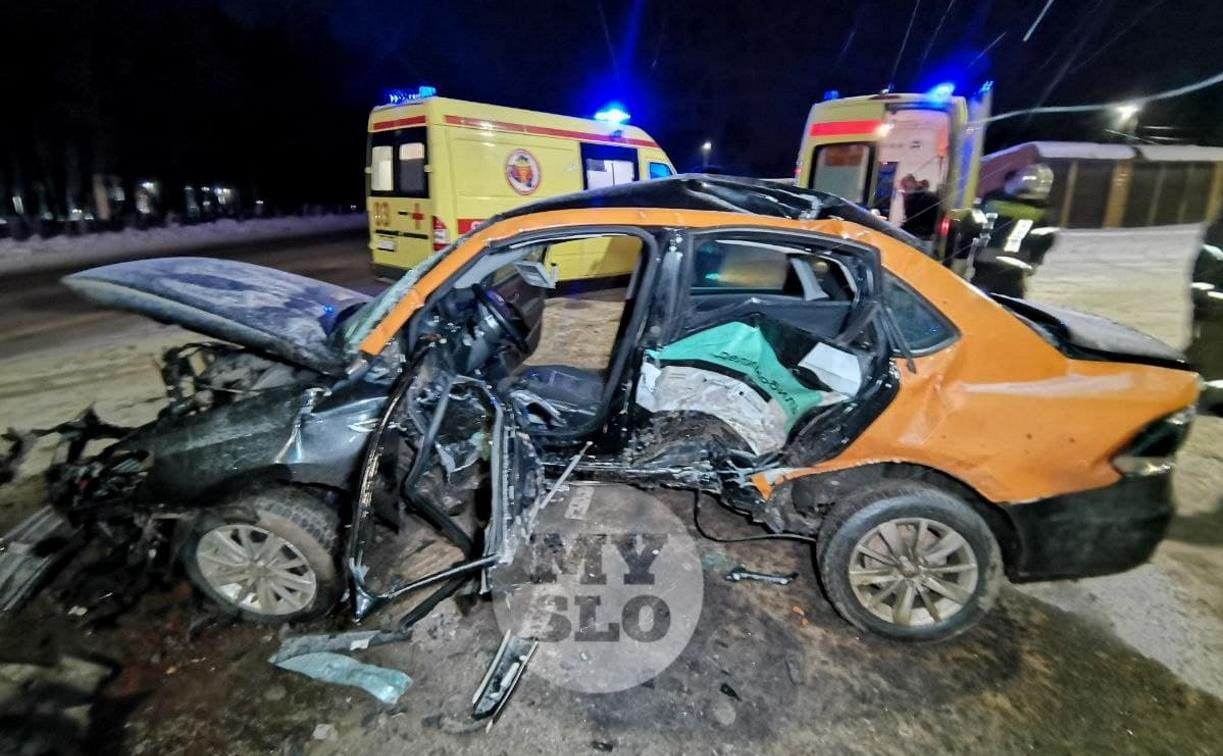 В ДТП с каршерингом на Новомосковском шоссе в Туле погиб мужчина